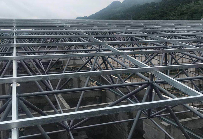 平谷仁怀冠英学校艺体楼网架